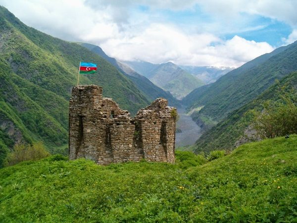 ‎السياحة في اذربيجان  