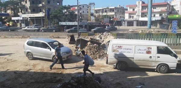 إعادة فتح مسرب للسيارات عند مستديرة العبدة