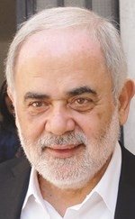 أمل أبوزيد: الحل بحكومة «تكنوسياسية»