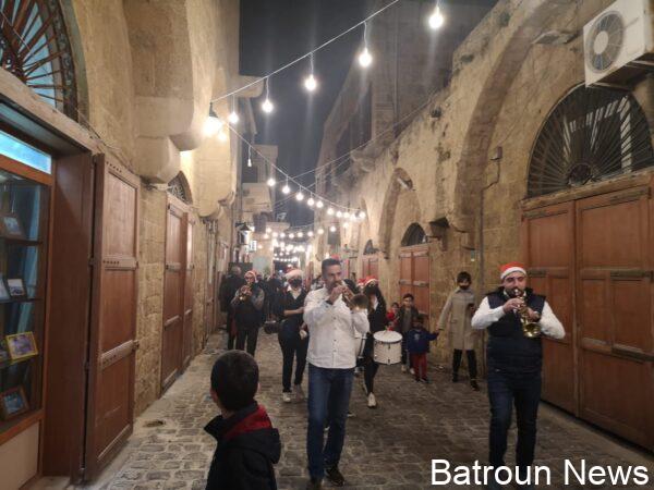 ” حكاية ميلاد” في سوق البترون القديم.. سايد فياض: البترون تنبض بالحياة