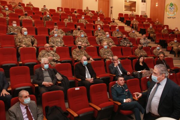 محاضرة للدكتور فؤاد أيوب في كلية فؤاد شهاب للقيادة والأركان 2 محاضرة للدكتور فؤاد أيوب في كلية فؤاد شهاب للقيادة والأركان