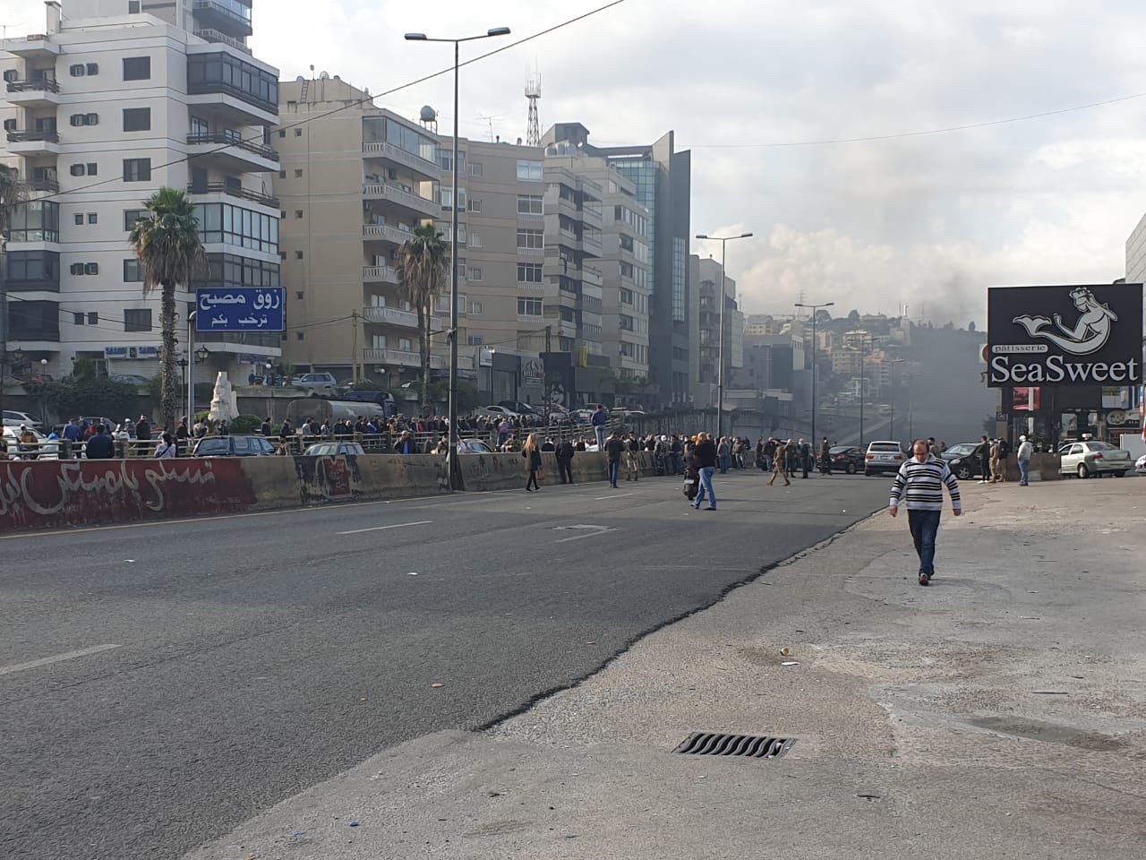 صور من اوتوستراد الزوق