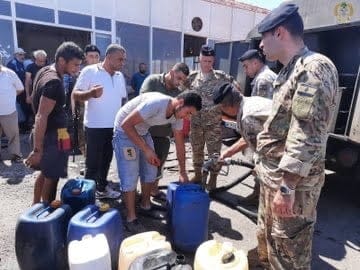الجيش: توزيع 4000 ليتر من المحروقات على 240 صياد في العبدة 2 الجيش: توزيع 4000 ليتر من المحروقات على 240 صياد في العبدة