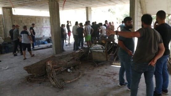 ‏5 إصابات في انفجار قنبلة عنقودية في منزل بكفرتبنيت #عاجل
