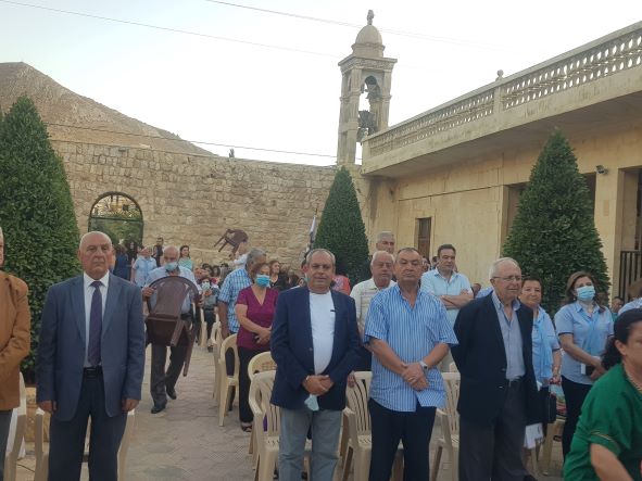 مسيرة وقداس في رأس بعلبك لمناسبة عيد إنتقال السيدة العذراء 1 مسيرة وقداس في رأس بعلبك لمناسبة عيد إنتقال السيدة العذراء