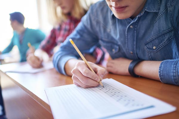 نتائج الإمتحانات الرسمية الإثنين... تفاصيل 1 نتائج الإمتحانات الرسمية الإثنين... تفاصيل