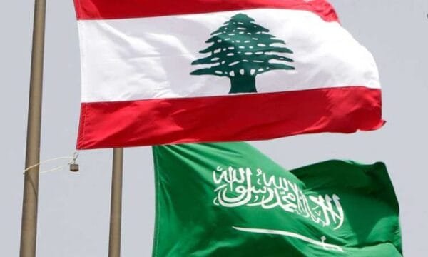 عزلة عربية وانهيار اقتصادي.. تداعيات تصعيد الرياض بوجه لبنان | القدس العربي