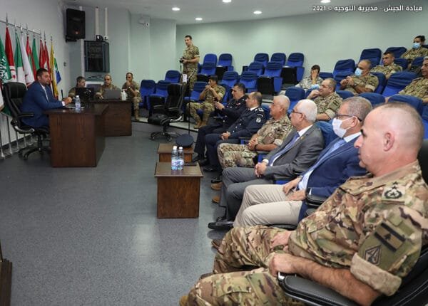 إقامة ندوة عربية عسكرية رياضية في كلية القيادة والأركان