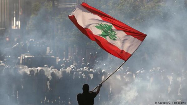 متغيّرات كبيرة سيشهدها لبنان.. الأزمة اللبنانية على مفترق مؤلم 1 متغيّرات كبيرة سيشهدها لبنان.. الأزمة اللبنانية على مفترق مؤلم