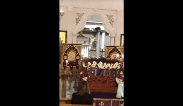 الإحتفال برتبة سجدة المسيح في رعايا البترون الأرثوذكسية