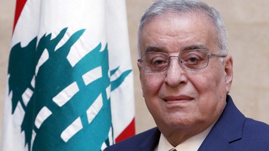 وزير الخارجية بحث مع مسؤولين في مجلس الشيوخ الاميركي في دعم الجيش وقوى الامن