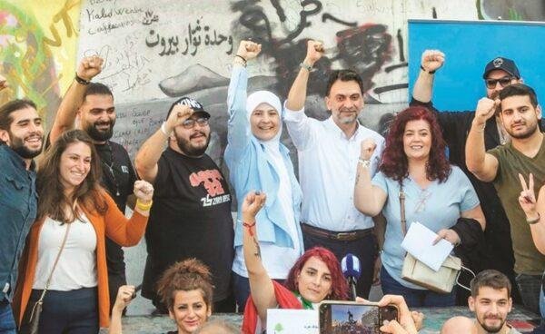 فرنجية وباسيل.. هل ما زالا على لائحة مرشحي الرئاسة؟.. صعود الدولار يعكر بهجة الفائزين 1 فرنجية وباسيل.. هل ما زالا على لائحة مرشحي الرئاسة؟.. صعود الدولار يعكر بهجة الفائزين