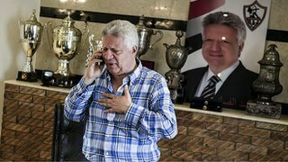 رئيس نادي الزمالك مرتضى منصور يعلن وقف حكم حبسه لـ"تنازع الاختصاص" وقانونيون يشككون