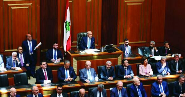 لبنان مشهد مرتبك يسبق جلسة انتخاب الرئيس