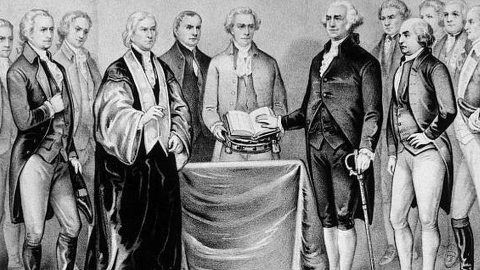 جورج واشنطن: قصة عقيد في الجيش البريطاني أصبح أول رئيس أمريكي