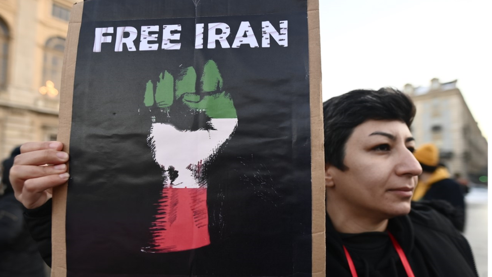 مظاهرات إيران: من هي أبرز الشخصيات المعارضة ولماذا لا تتحد؟