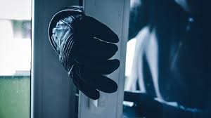 سرقة عدة صناعية من منشرة في ماسا - البقاع 1 سرقة عدة صناعية من منشرة في ماسا - البقاع
