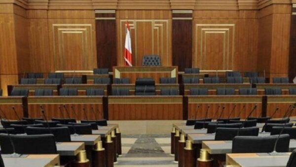بعد 13 جلسة.. إقرار مشروع الكابيتال كونترول 1 بعد 13 جلسة.. إقرار مشروع الكابيتال كونترول