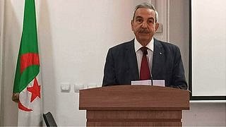المعجم الطوبونيمي وأم البواقي: لماذا طالب جزائريون بإقالة صالح بلعيد رئيس المجلس الأعلى للغة العربية؟