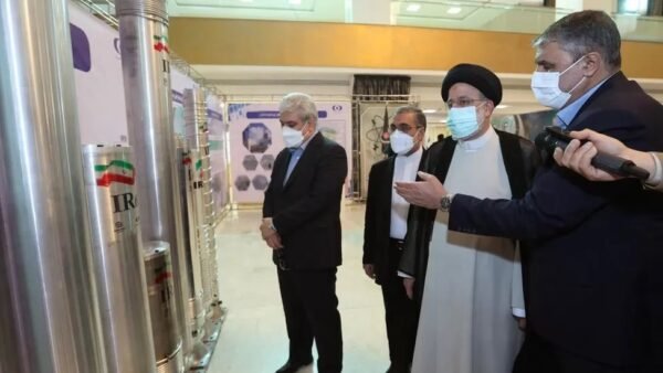 الاتفاق النووي الإيراني: طهران تخصب اليورانيوم إلى مستوى يقرّبها من صناعة سلاح نووي