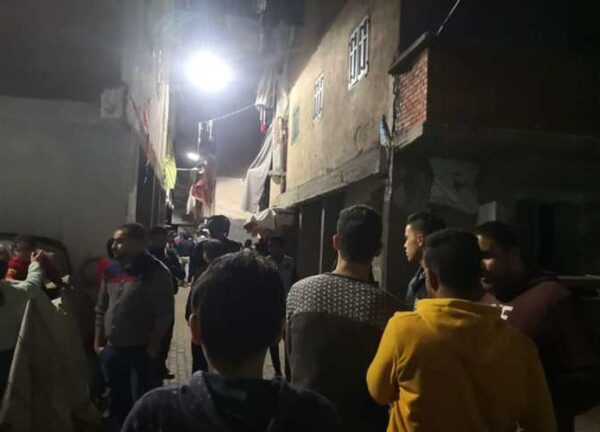 مذبحة عائلية في مصر.. 7 قتلى خلال جلسة صلح بين زوجين 2 مذبحة عائلية في مصر.. 7 قتلى خلال جلسة صلح بين زوجين