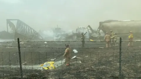 Dust storm in Illinois causes ‘multiple’ fatalities after 40 to 60 cars crash