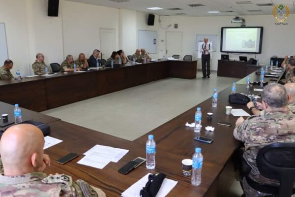 بالصور: ورشة عمل بعنوان Senior Leadership Programme في كلية فؤاد شهاب للقيادة والأركان 3 بالصور: ورشة عمل بعنوان Senior Leadership Programme في كلية فؤاد شهاب للقيادة والأركان