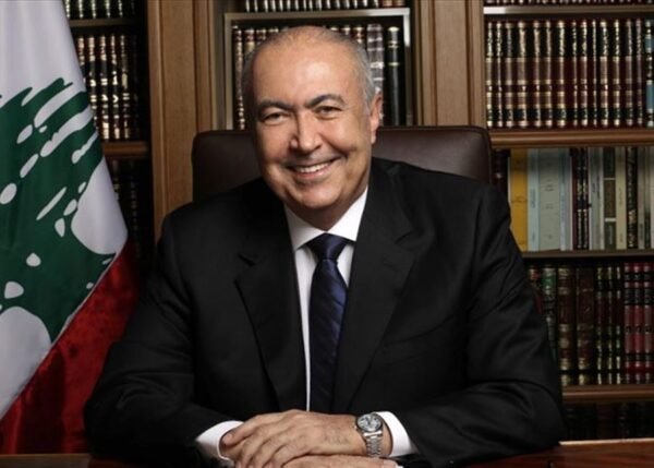 المكتب الإعلامي للنائب مخزومي يرد على "الجمهورية": الخبر غير صحيح