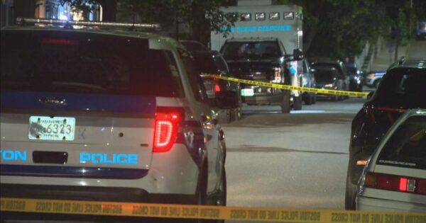 Boston Police shoot at car during investigation in Hyde Park 1 Hyde Park