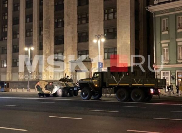 photo: military vehicles spotted at multiple locations in Moscow amid high alert