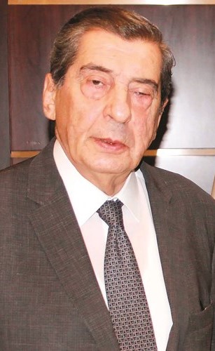 ايلي الفرزلي
