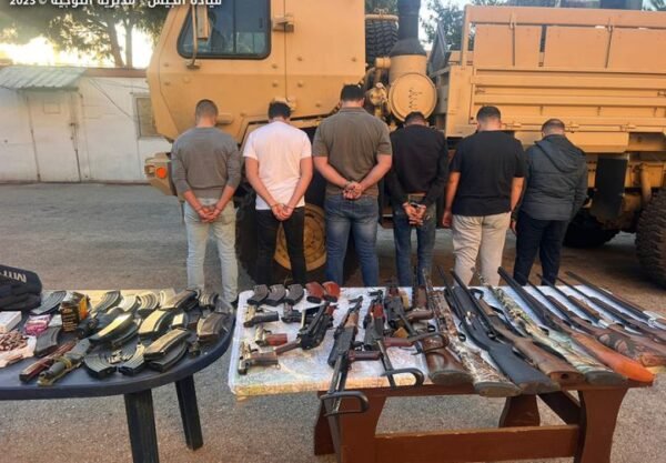 بالصور: إحباط محاولة تهريب 90 سوريًّا إلى لبنان والمسؤول عن العـملية لبناني
