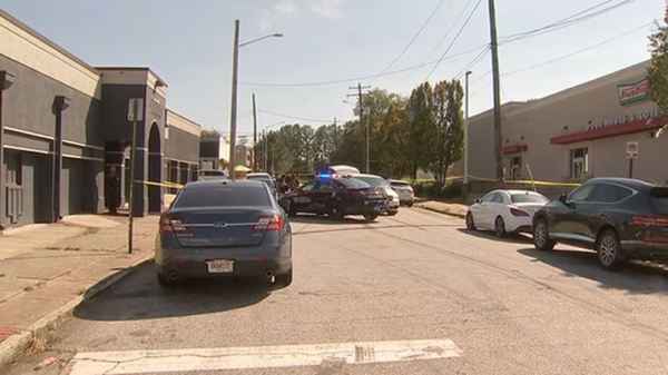Atlanta Mall shooting UPDATE: 3 shooters exchanged fire 1 Atlanta Mall shooting UPDATE: 3 shooters exchanged fire