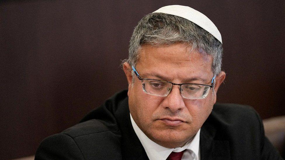 حظر عمل المجندات الإسرائيليات في السجون بعد مزاعم بممارسة الجنس مع سجين فلسطيني