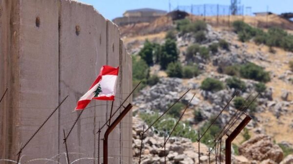 فرق مياه الجنوب كشفت على مراكز إيواء النازحين من القرى الحدودية للتأكد من توافر المياه وجودتها 1 فرق مياه الجنوب كشفت على مراكز إيواء النازحين من القرى الحدودية للتأكد من توافر المياه وجودتها