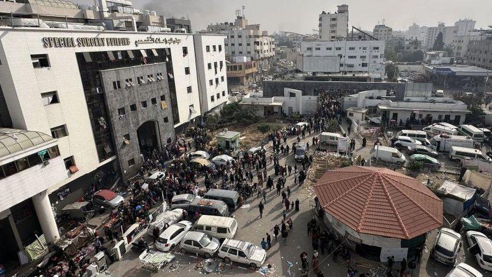 قتلى ومصابون في مستشفى الشفاء بعد دهم الجيش الإسرائيلي للمجمع