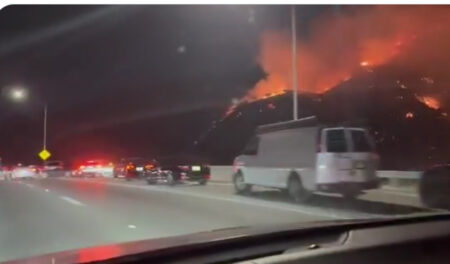 VIDEO: LAFD on Sepulveda Pass, EVACUATION WARNING Feature image