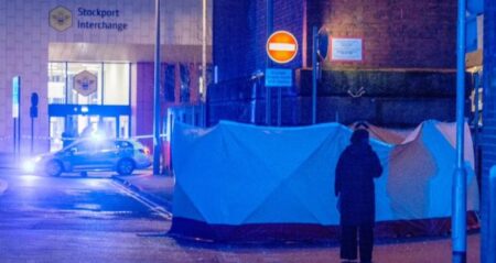 Forensic tent and police cordon in place as man found dead at Stockport Interchange 1 Forensic tent and police cordon in place as man found dead at Stockport Interchange