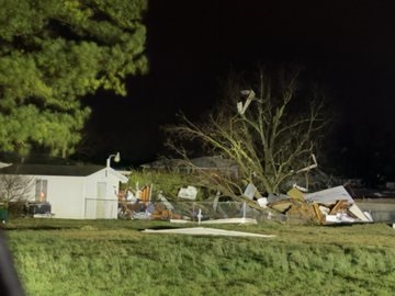 PHOTO: Tornado damage in Cave City, Arkansas
