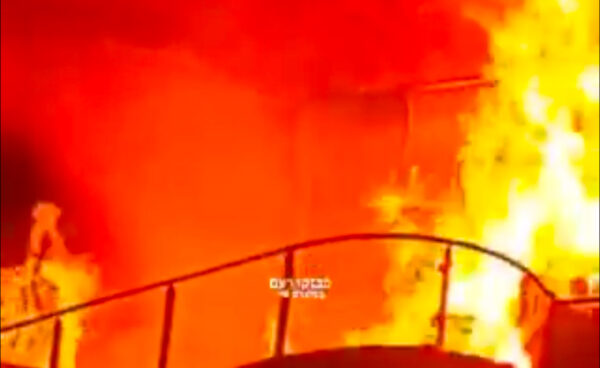 VIDEO: massive fire devours an Israeli hotel in Tiberias 1 VIDEO: massive fire devours an Israeli hotel in Tiberias