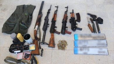 الجيش يوقف 3 سوريين ويضبط أسلحة وممنوعات في عمليات أمنية شمالاً وجنوباً