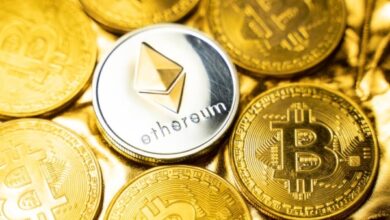هبوط جماعي للعملات الرقمية وبيتكوين تتراجع إلى 106 آلاف دولار وسط تطورات قانونية في قضية بينانس