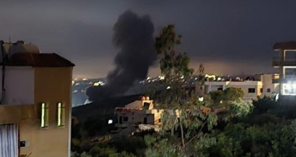 بالفيديو: الطيران الحربي يشن غارات على محيط الصوانة والعزية في قضاء صور 1 بالفيديو: الطيران الحربي يشن غارات على محيط الصوانة والعزية في قضاء صور