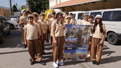بالصور: كرنفال "البترون بيئتي".. طلاب مار الياس يحتفلون بالمواطنة والوعي البيئي في شوارع المدينة