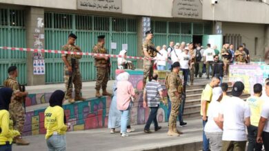 بالصور: الجيش اللبناني يُكثّف الإجراءات الأمنية خلال الانتخابات: توقيف 4 أشخاص في بعلبك ودورس