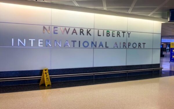 Federal Aviation Administration Issues Interim Order Limiting Flights at Newark Airport Effectively Immediately 1 Newark Airport