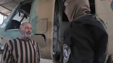 سوريا: فيديو يوثّق اعتقال العميد الطيار راجح ونوس
