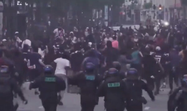 VIDEO: Clashes Erupt in Central Paris as PSG Leads Champions League Final 2-0 1 VIDEO: Clashes Erupt in Central Paris as PSG Leads Champions League Final 2-0
