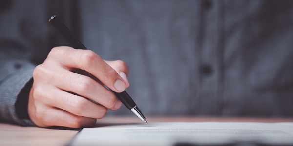 موظف إداري يخضع طلبات الترشيح للبلديات والمخاتير لاعتبارات شخصية 1 الانتخابات البلدية, المخاتير, الترشيحات, النزاهة, التدخلات الانتخابية, الموظف الإداري, الانتخابات الاختيارية,