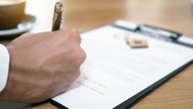 اعتراض وزاري على ترفيع موظفين في الجمارك بسبب تجاوز المدة القانونية